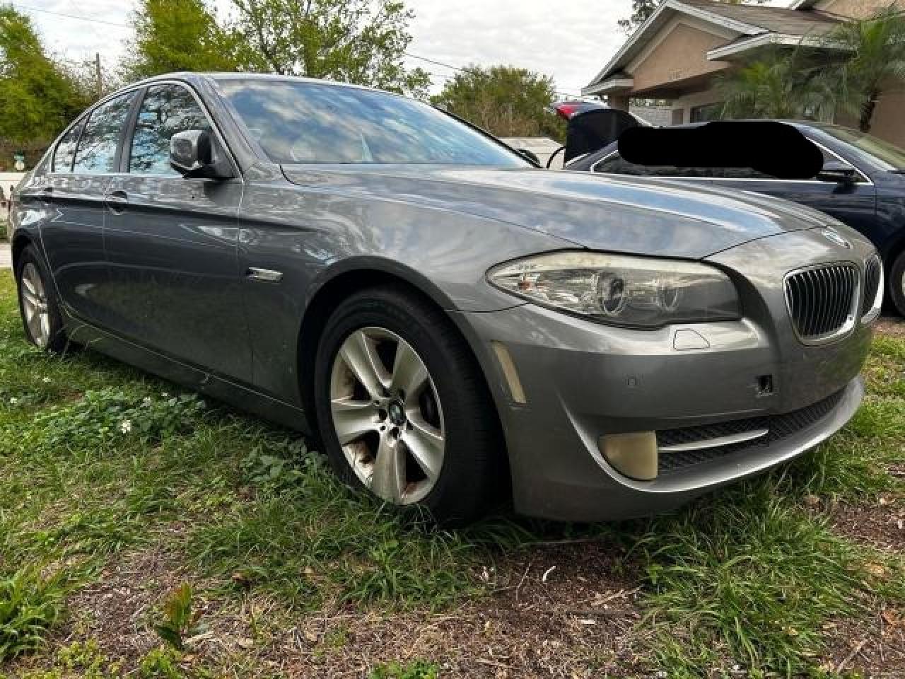 BMW 528 I 2011