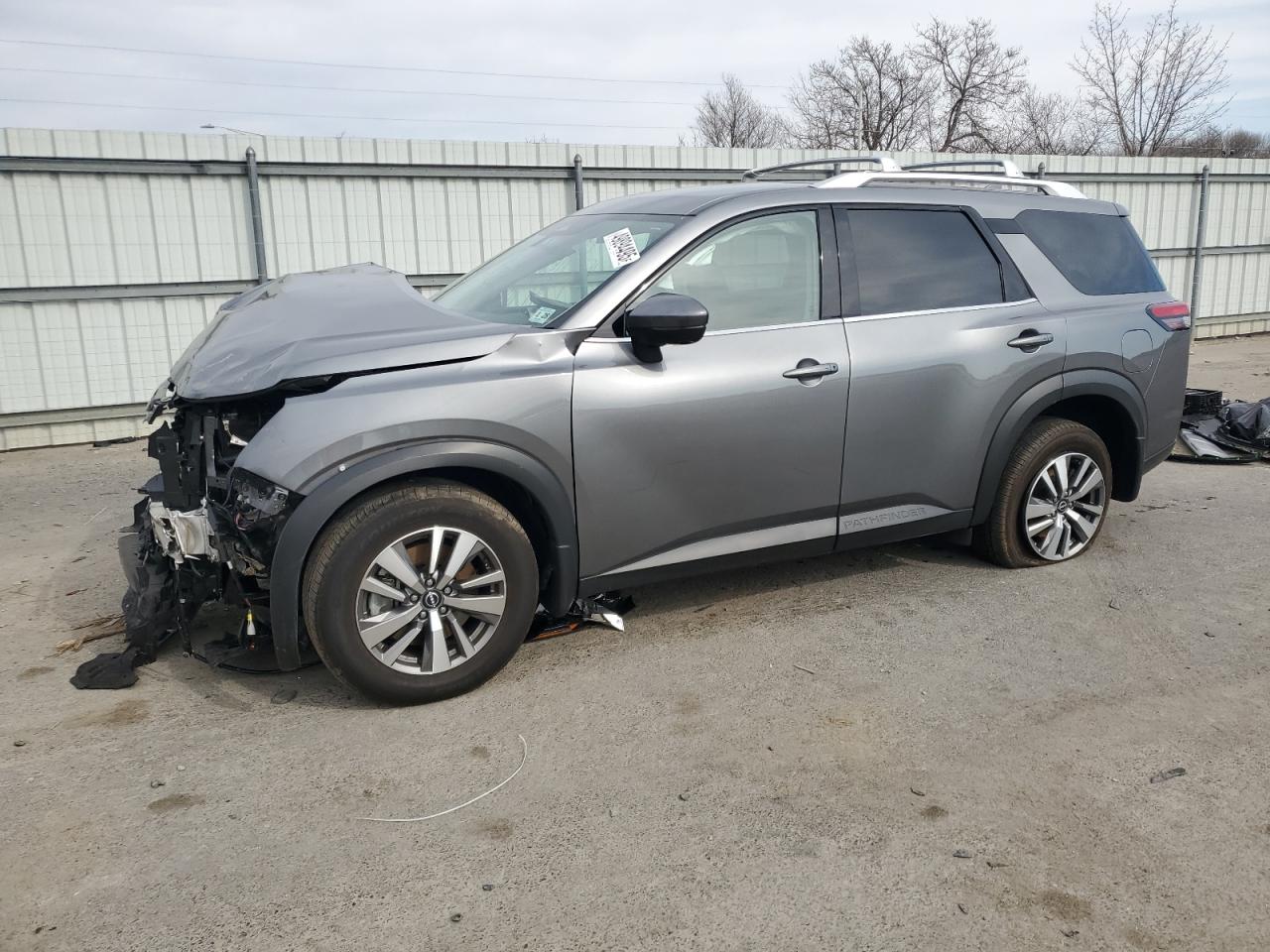 NISSAN PATHFINDER 2023