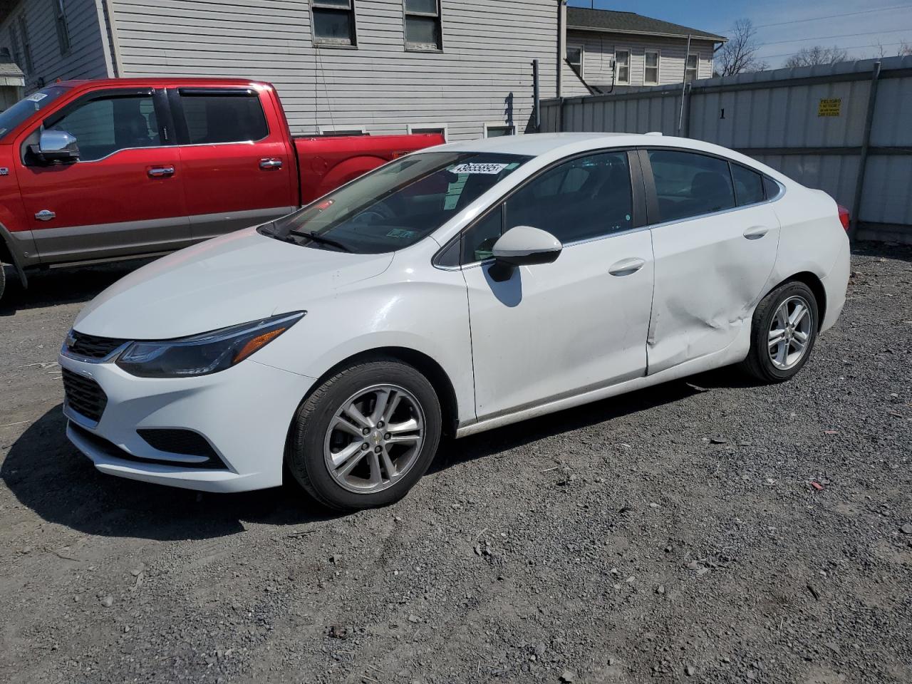 CHEVROLET CRUZE 2018