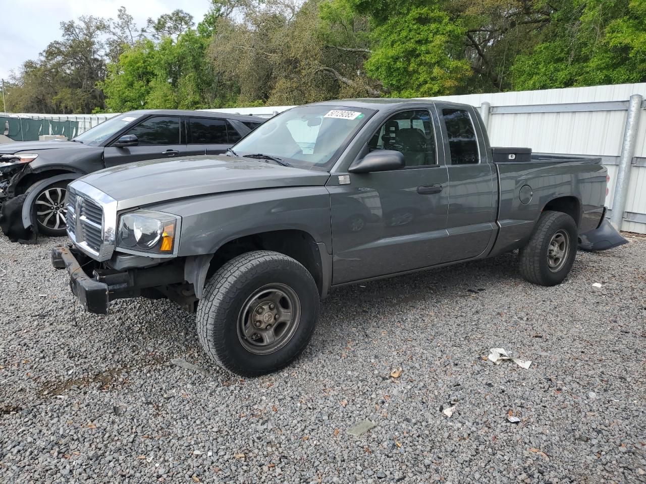 DODGE DAKOTA ST 2005