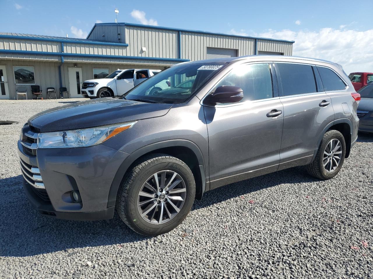 TOYOTA HIGHLANDER 2017