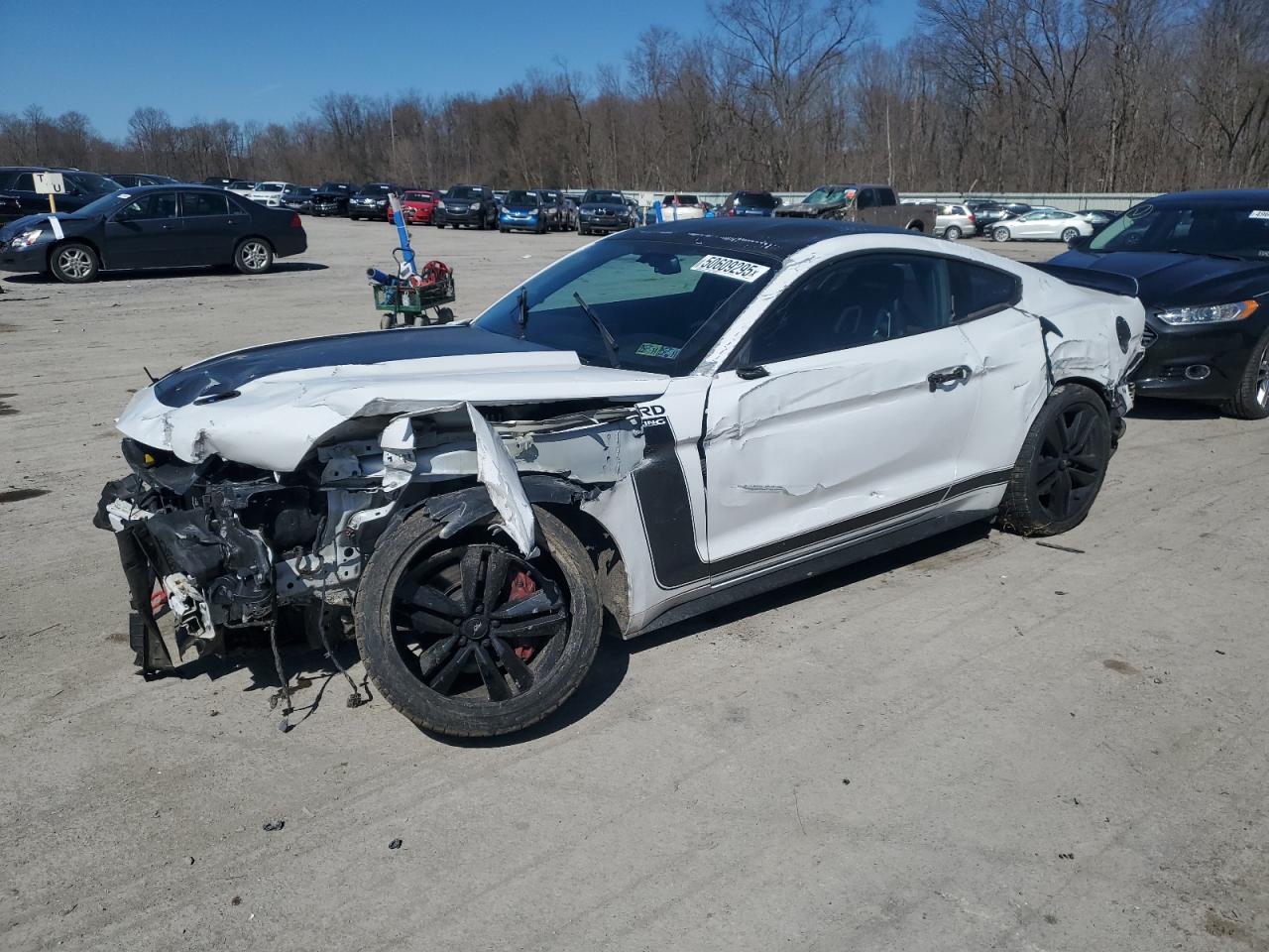 FORD MUSTANG 2017