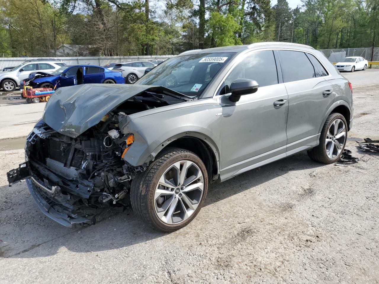 AUDI Q3 PREMIUM 2021