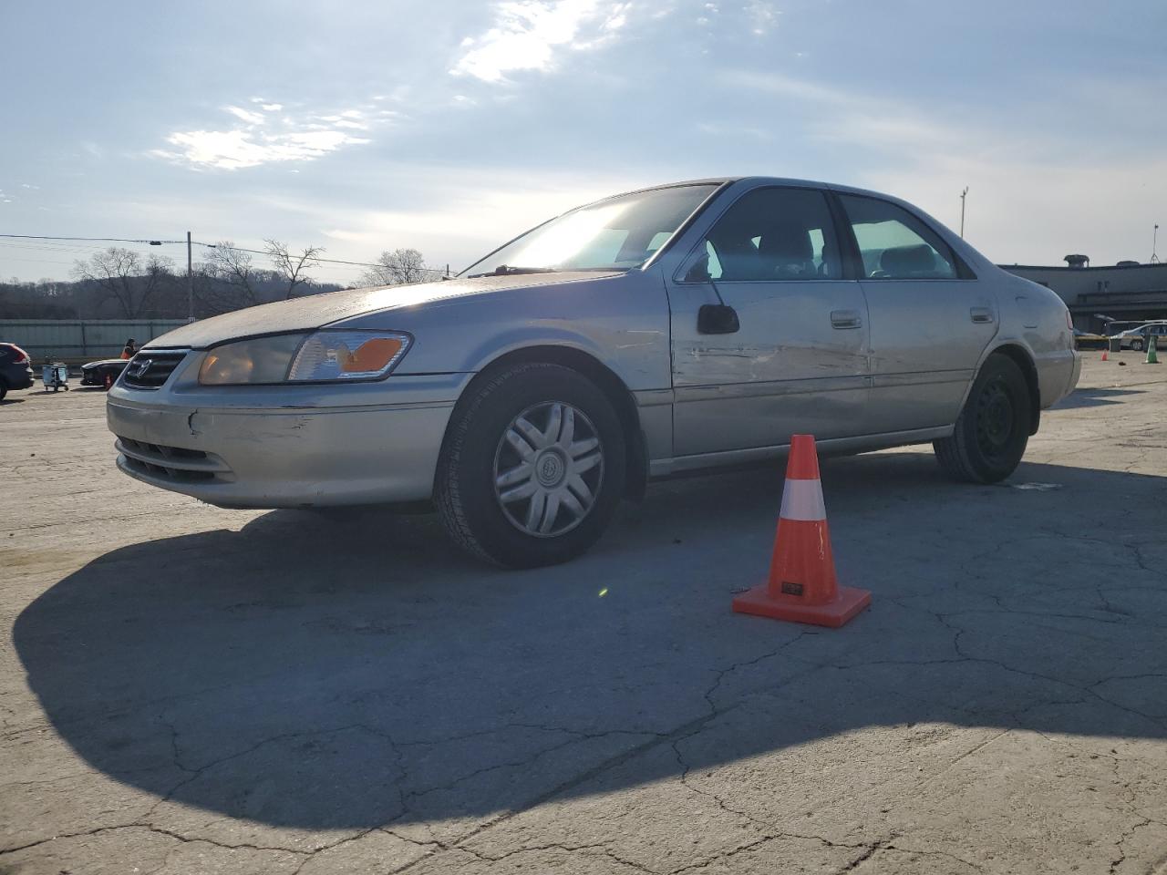 TOYOTA CAMRY 2000