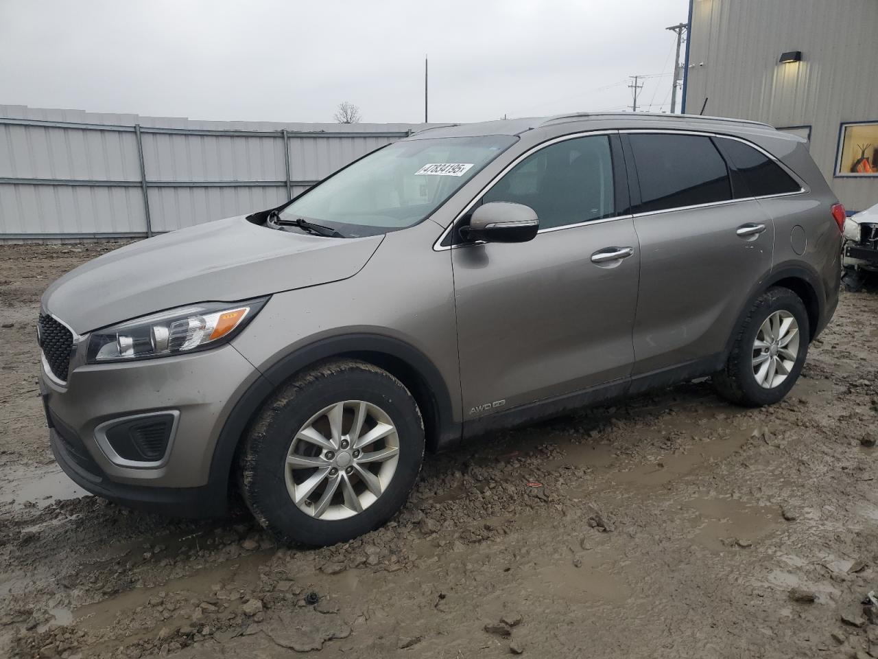 KIA SORENTO LX 2017