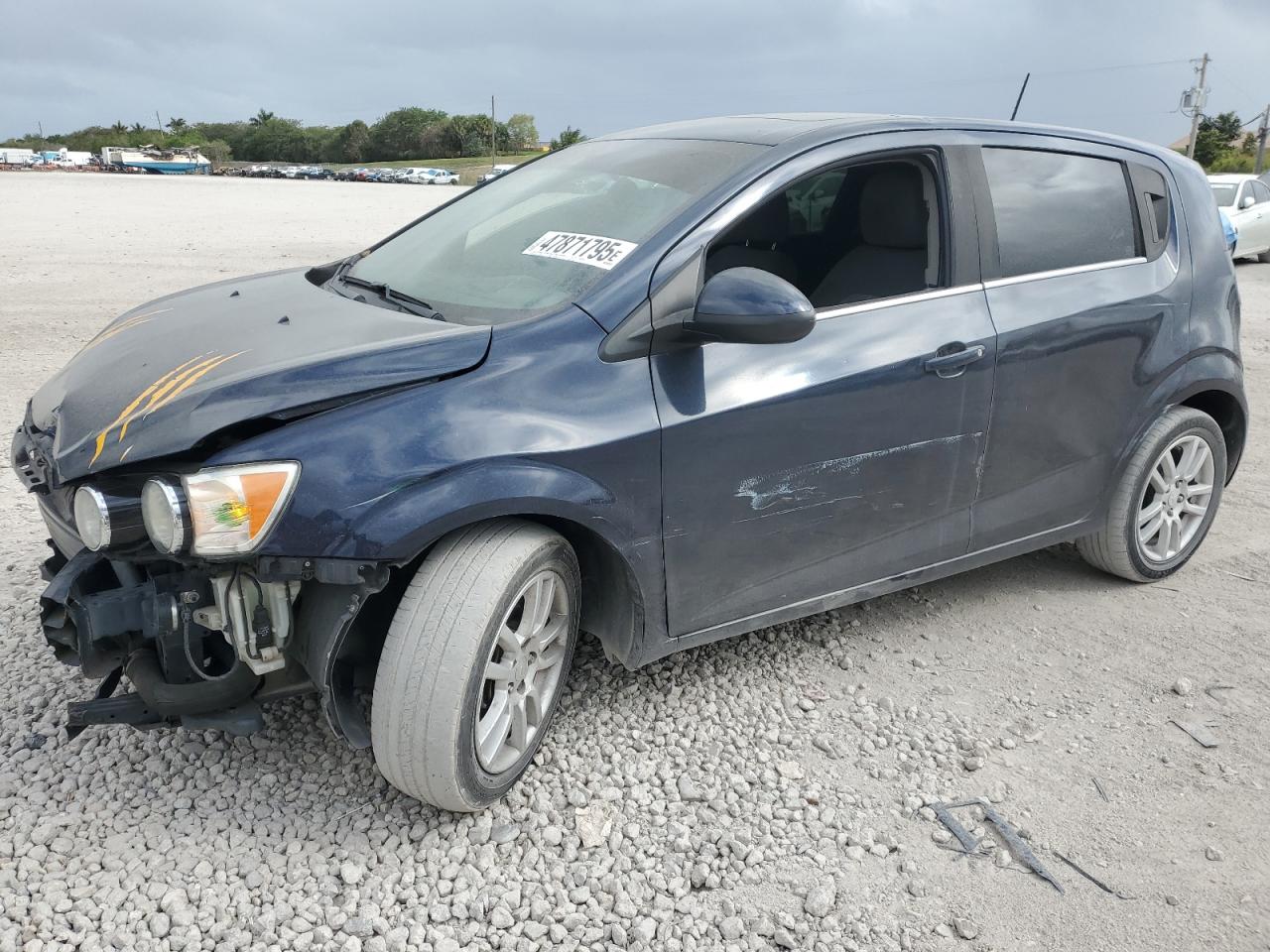 CHEVROLET SONIC LT 2015