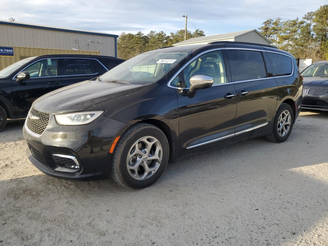 CHRYSLER PACIFICA L 2023