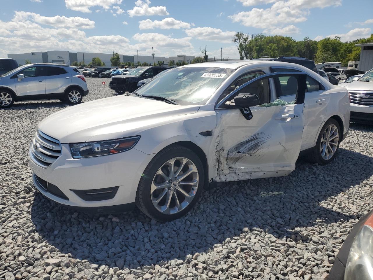 FORD TAURUS LIM 2016