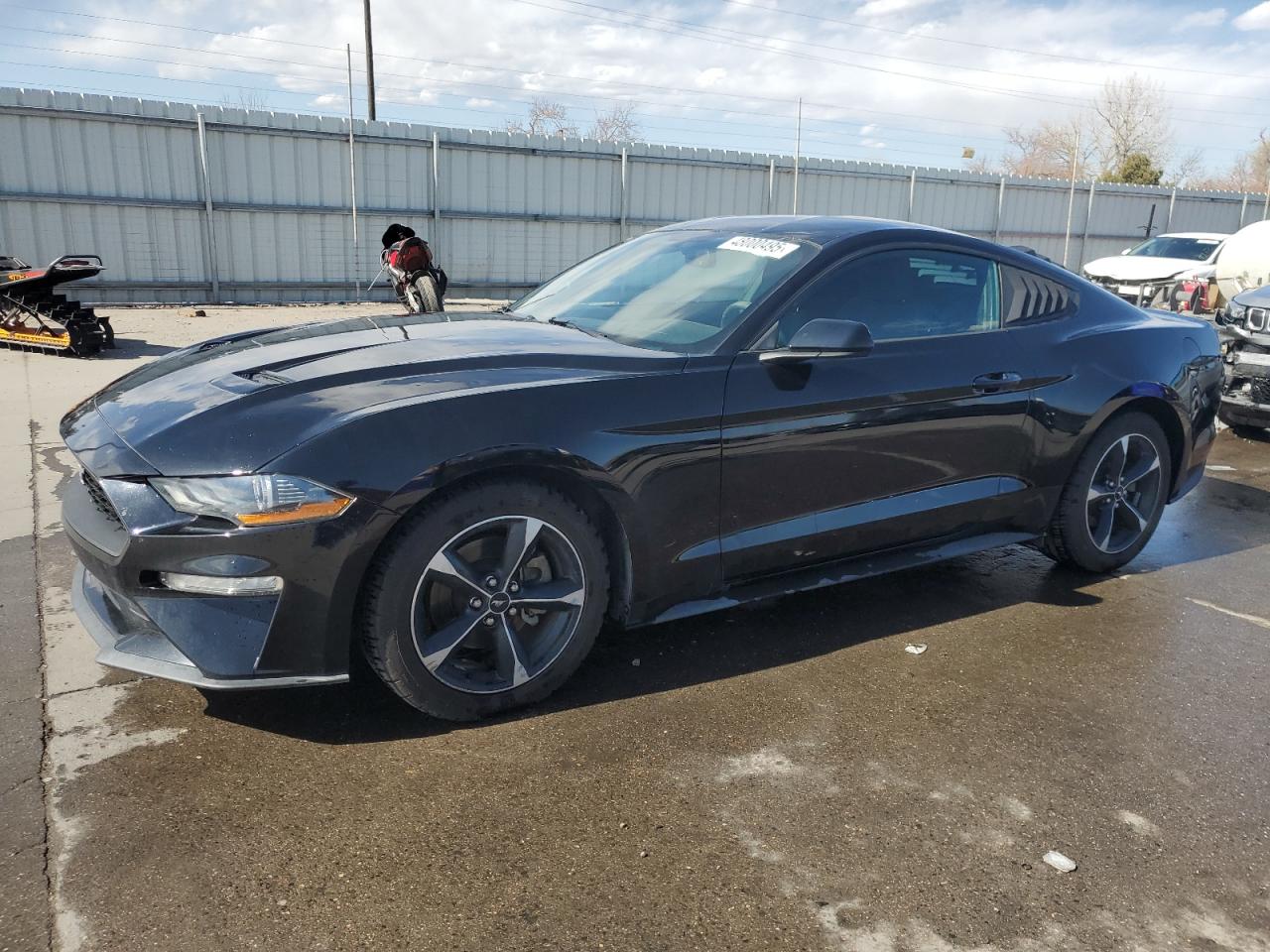 FORD MUSTANG 2020