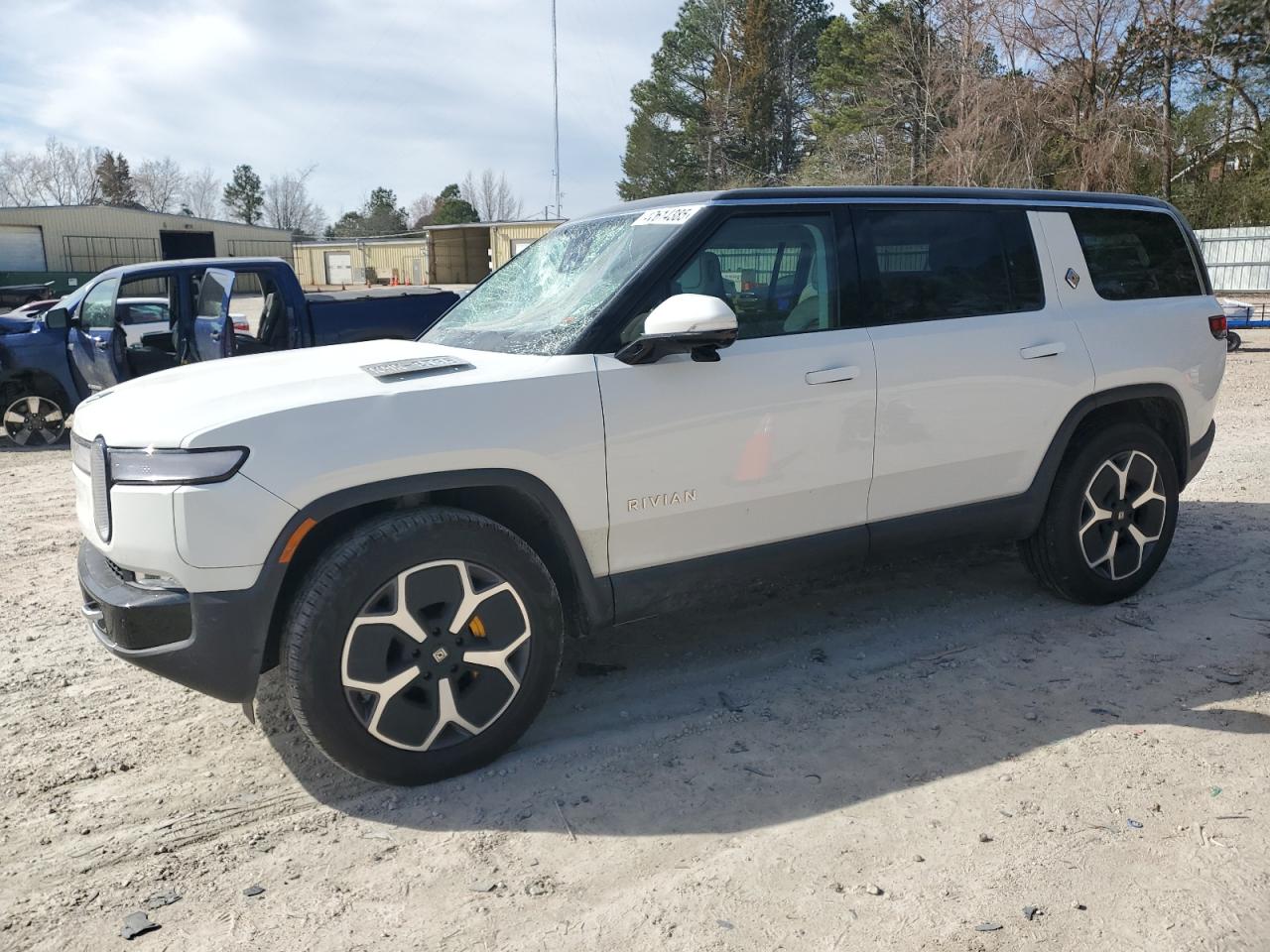 RIVIAN R1S ADVENT 2024
