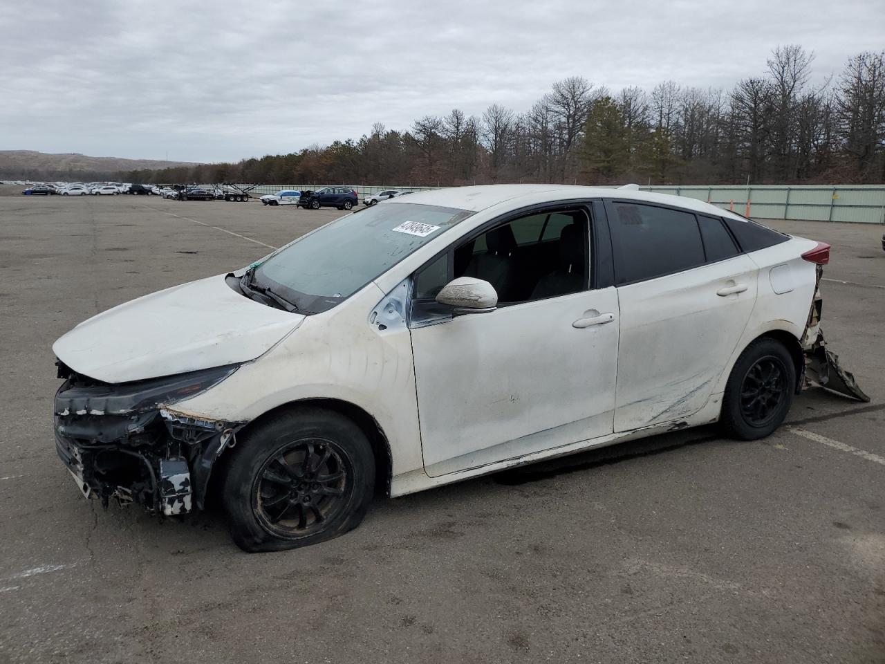 TOYOTA PRIUS PRIM 2019