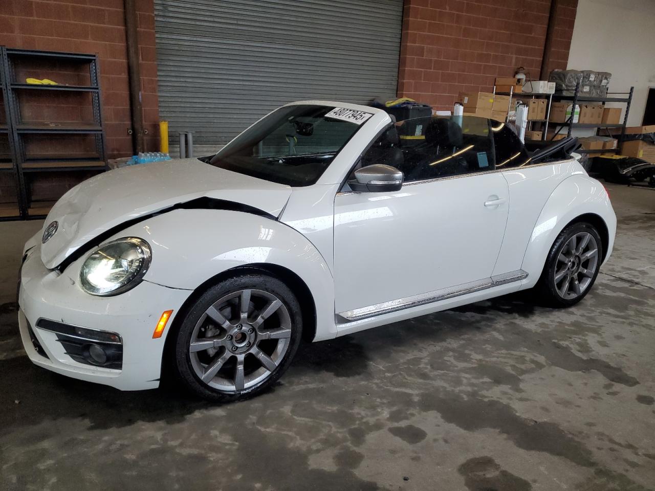 VOLKSWAGEN BEETLE 2014