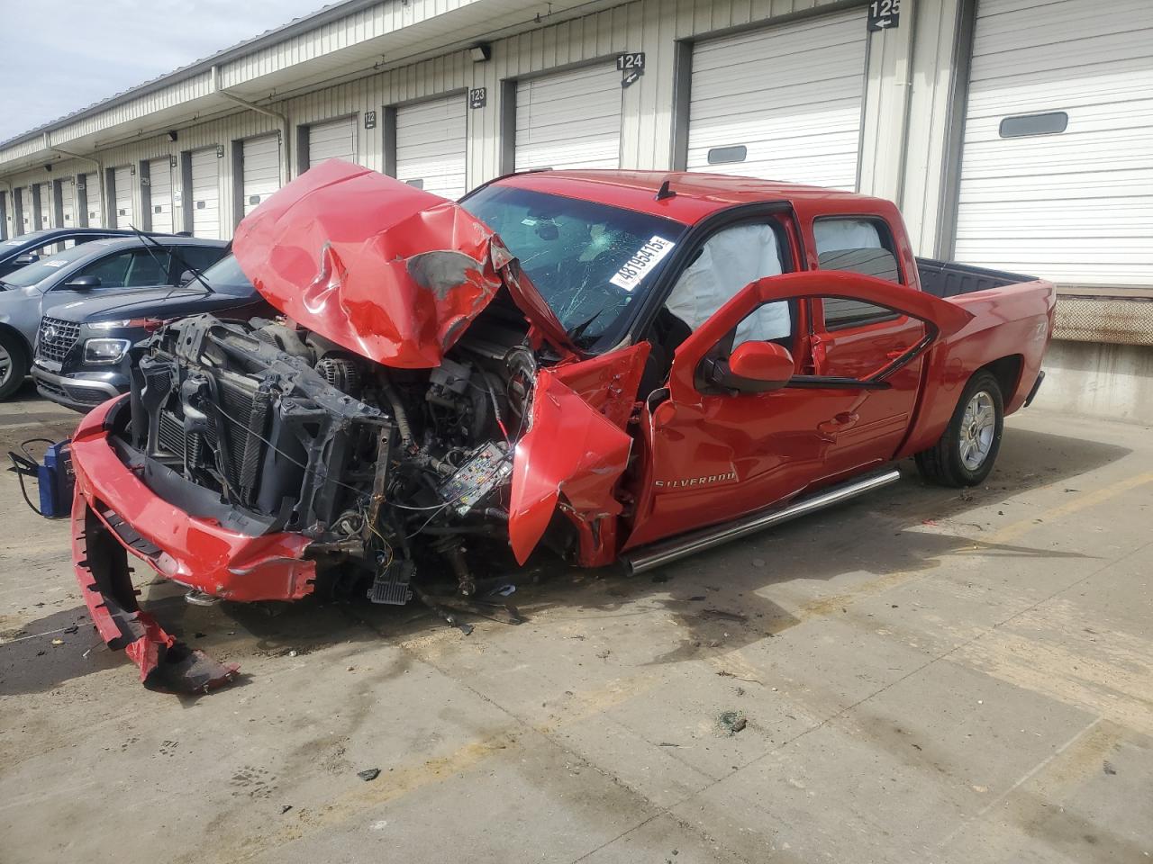 CHEVROLET SILVERADO 2011