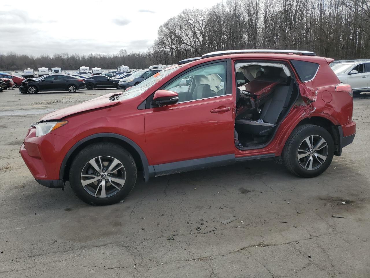 TOYOTA RAV4 XLE 2016