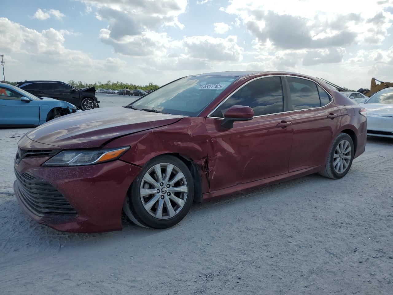 TOYOTA CAMRY LE 2020