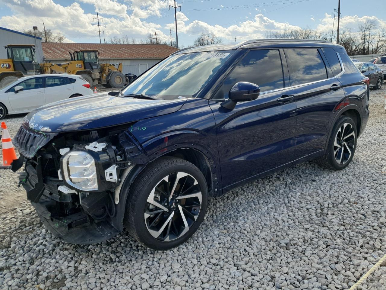 MITSUBISHI OUTLANDER 2022