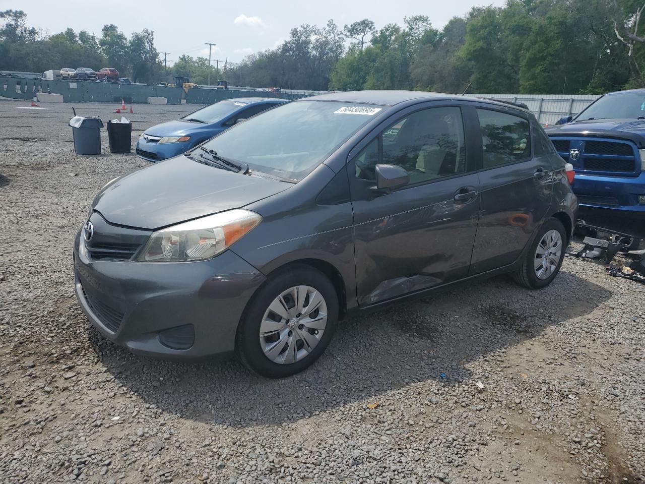 TOYOTA YARIS 2014