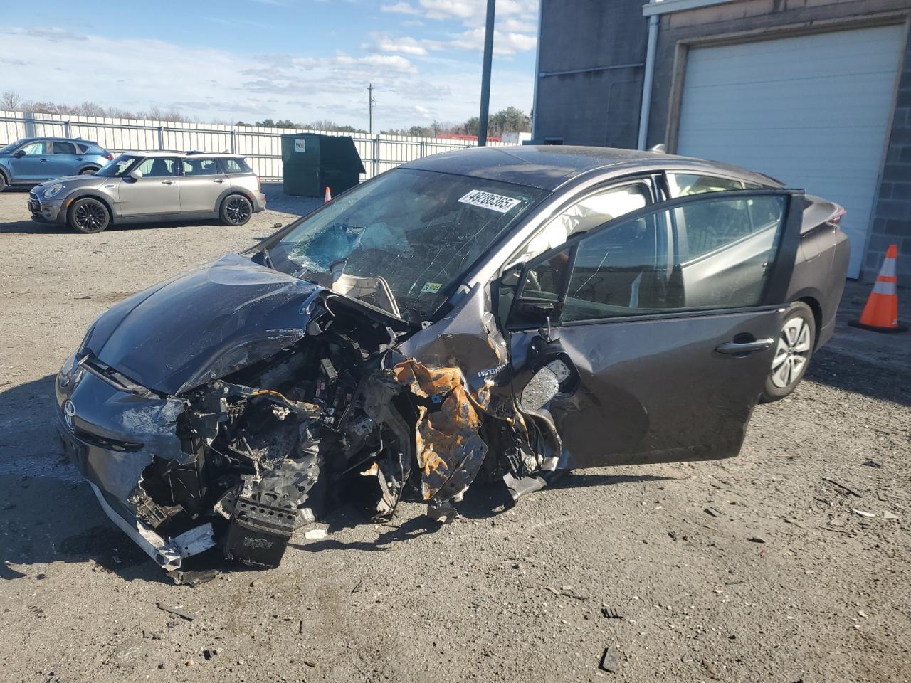 TOYOTA PRIUS 2016