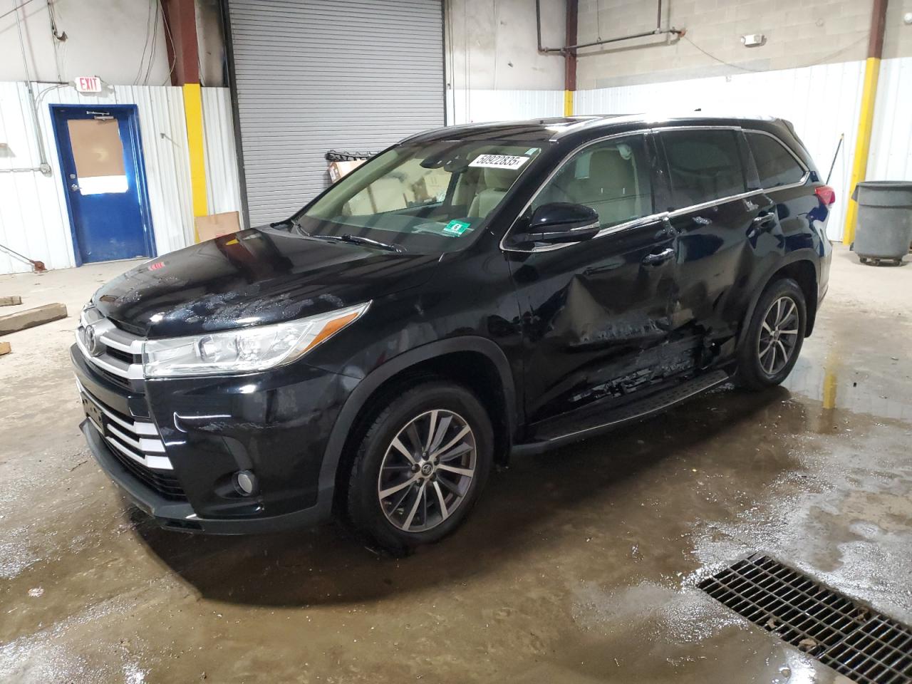 TOYOTA HIGHLANDER 2018