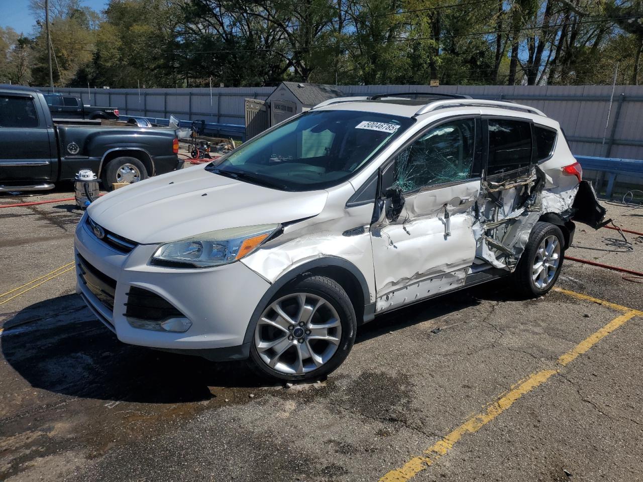 FORD ESCAPE TIT 2015