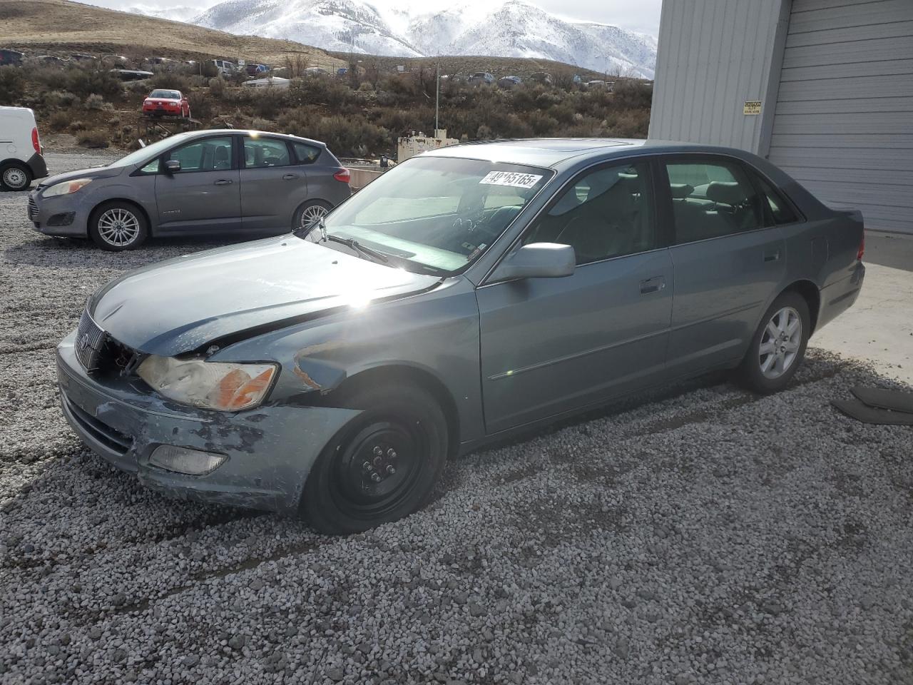 TOYOTA AVALON XL 2000