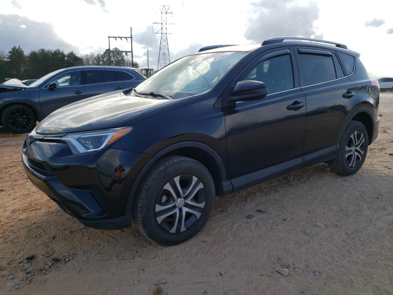 TOYOTA RAV4 LE 2017