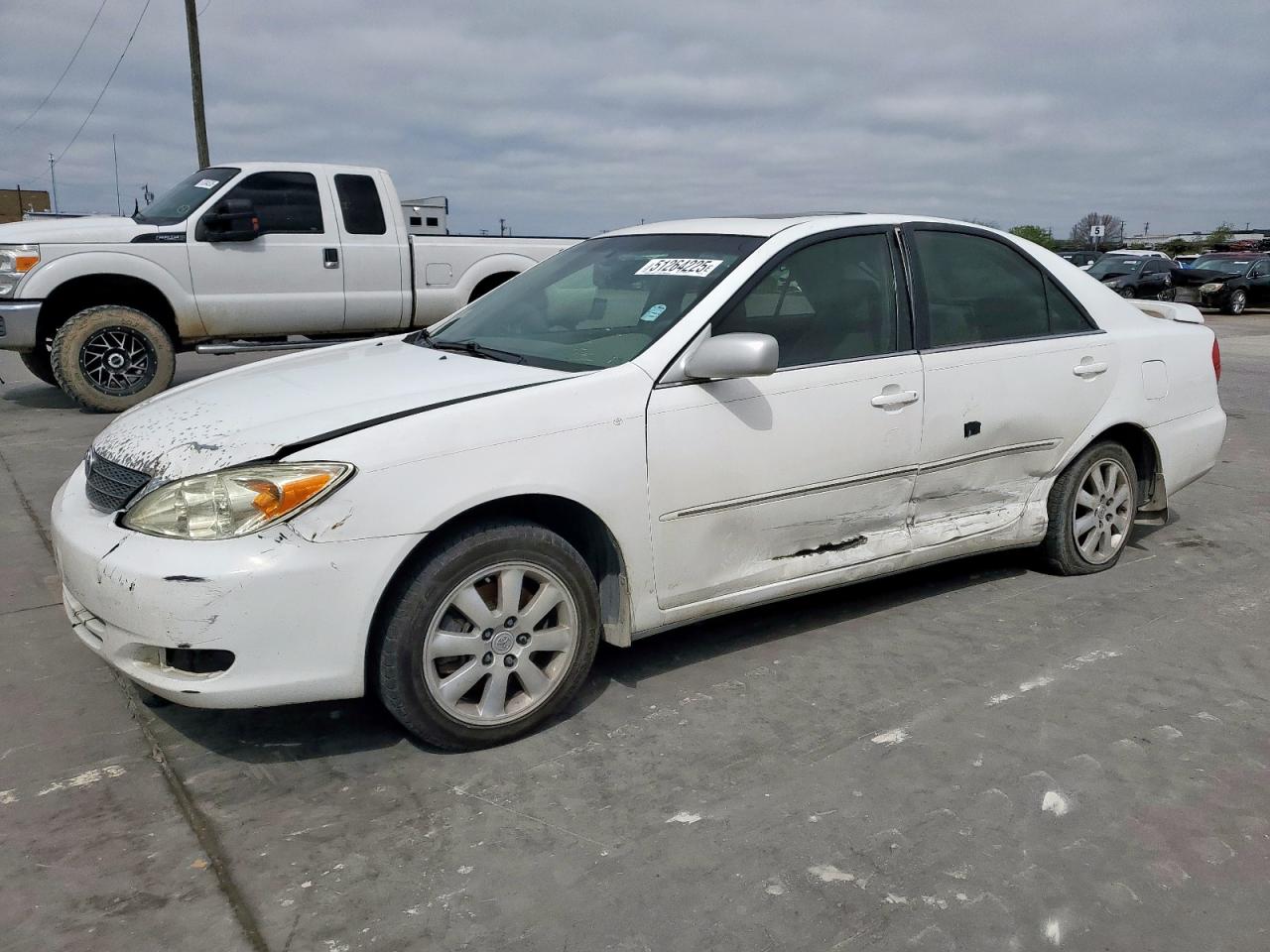 TOYOTA CAMRY LE 2004