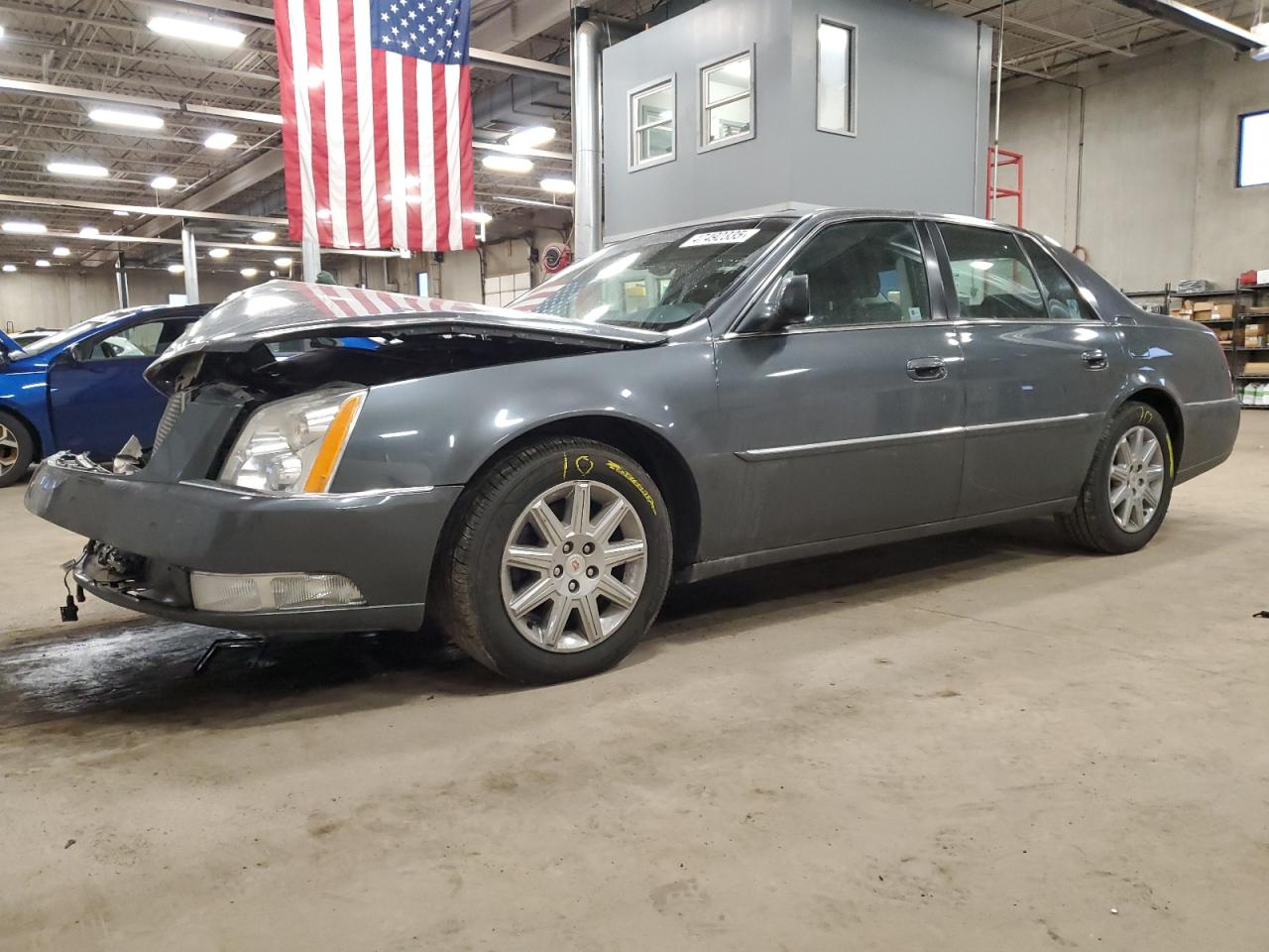 CADILLAC DTS PREMIU 2011