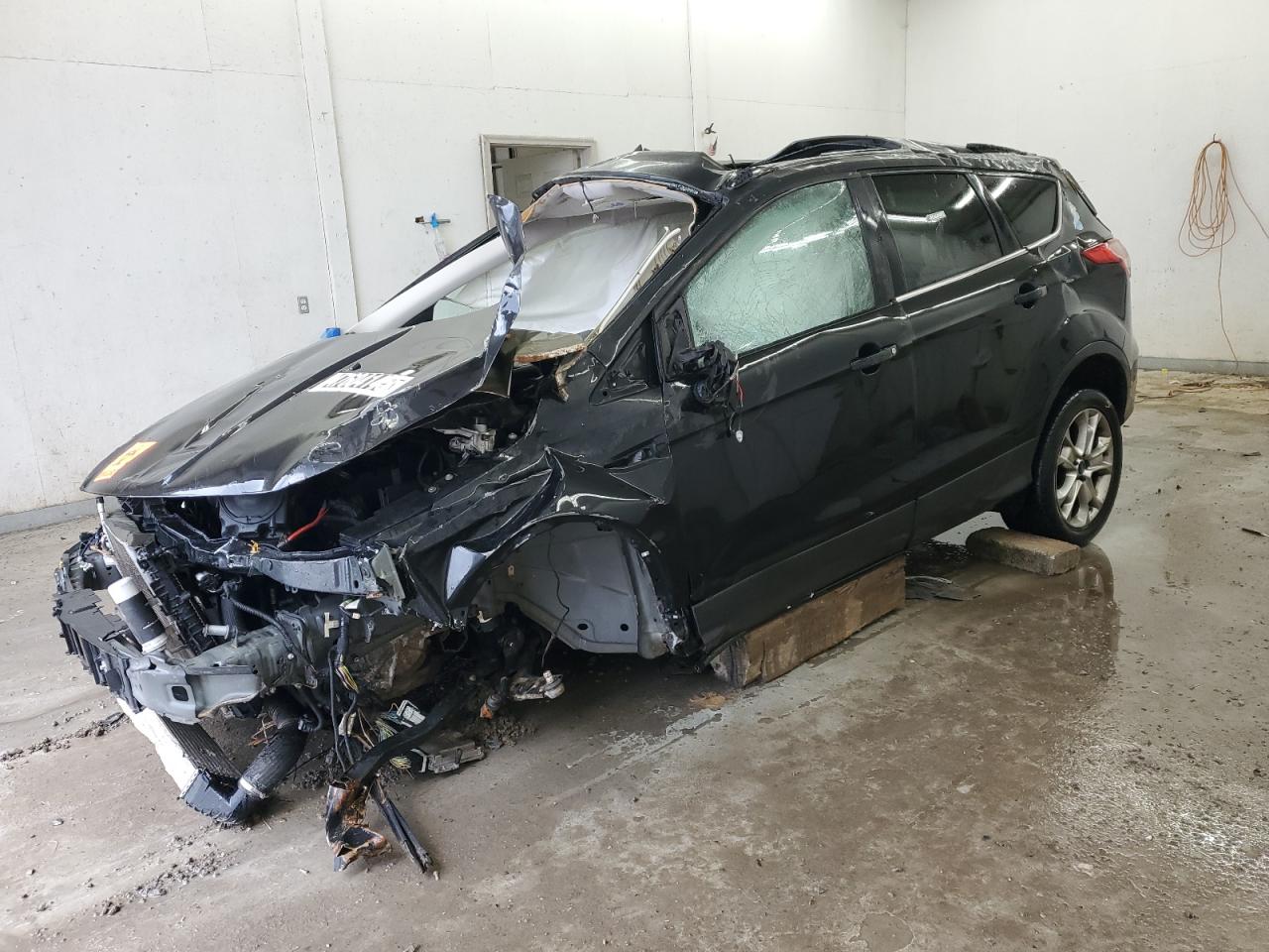 FORD ESCAPE TIT 2015