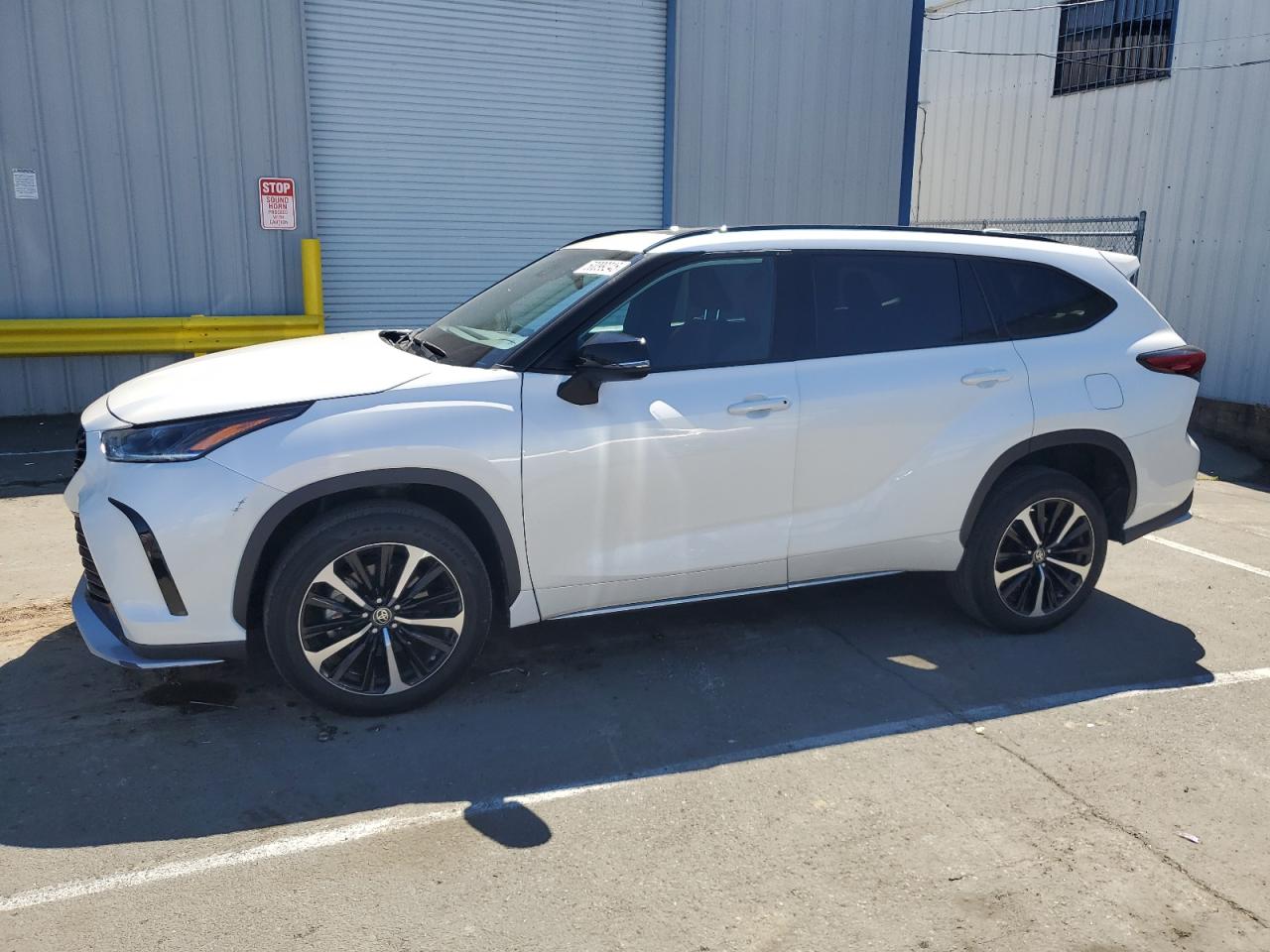 TOYOTA HIGHLANDER 2021