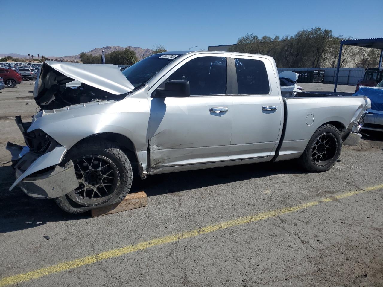 RAM 1500 SLT 2015