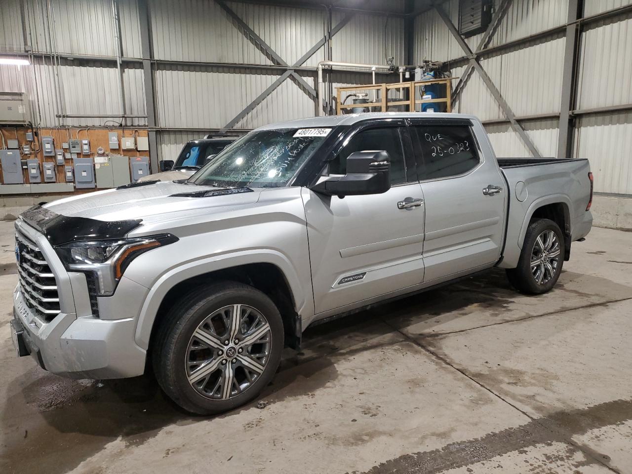 TOYOTA TUNDRA CRE 2022