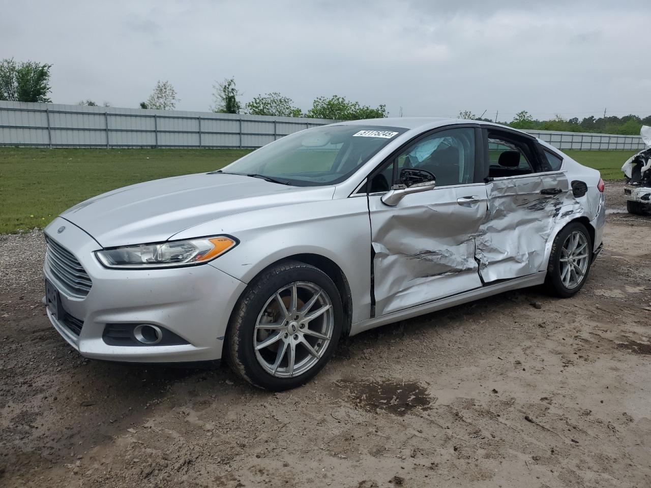 FORD FUSION SE 2013