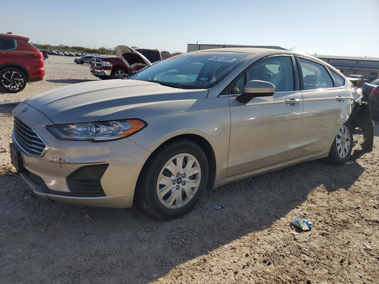 FORD FUSION S 2019