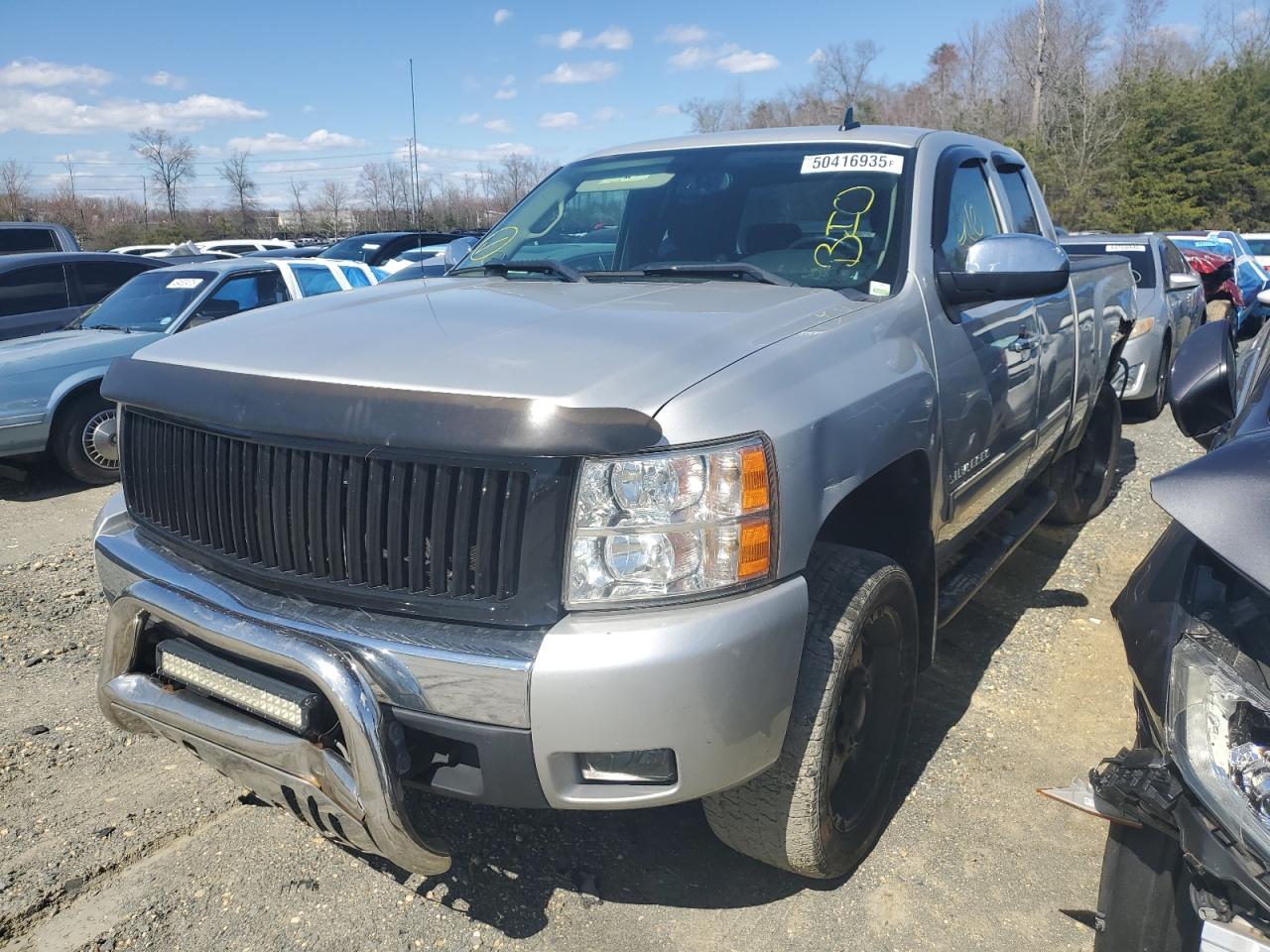 CHEVROLET SILVERADO 2011