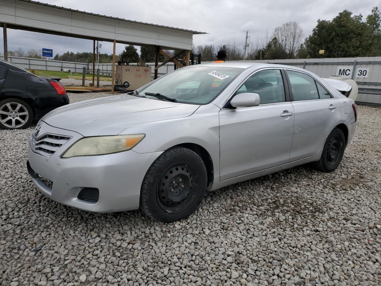 TOYOTA CAMRY BASE 2010