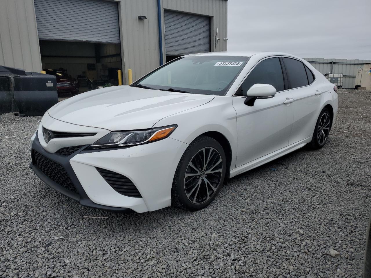 TOYOTA CAMRY L 2018