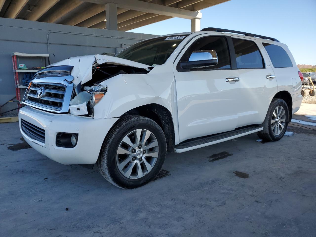 TOYOTA SEQUOIA LI 2016