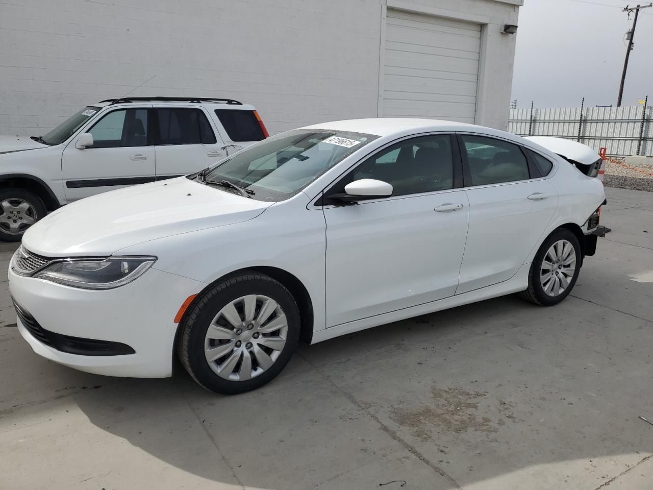 CHRYSLER 200 LX 2016
