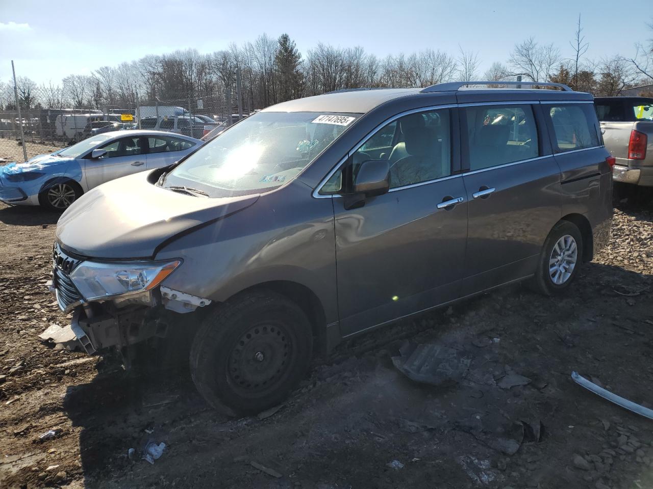 NISSAN QUEST S 2015