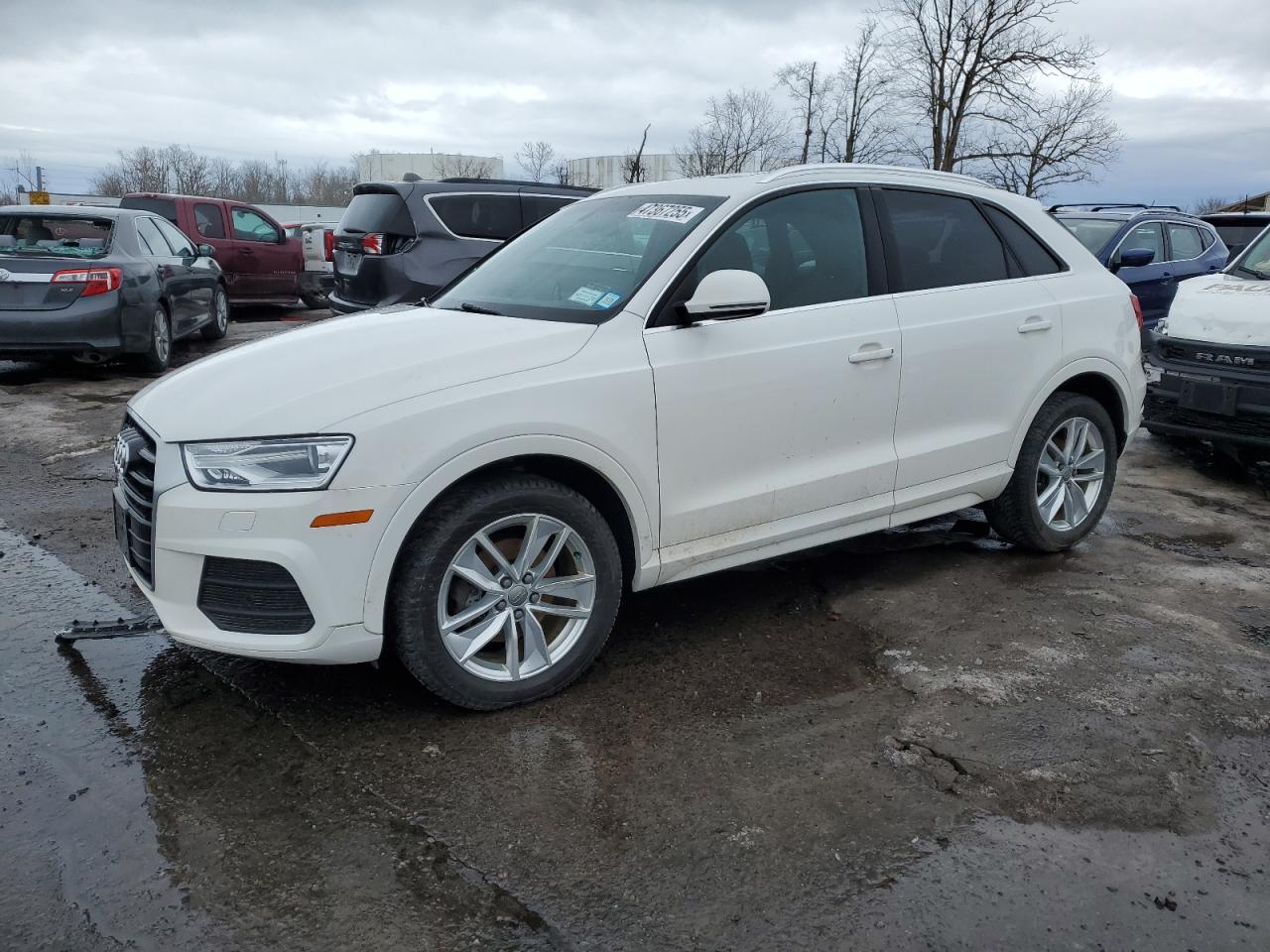 AUDI Q3 PREMIUM 2017