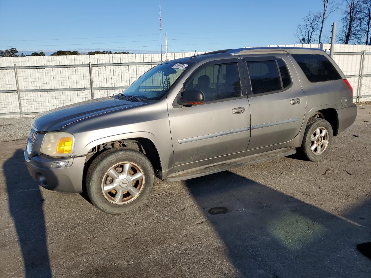 GMC ENVOY XUV 2005