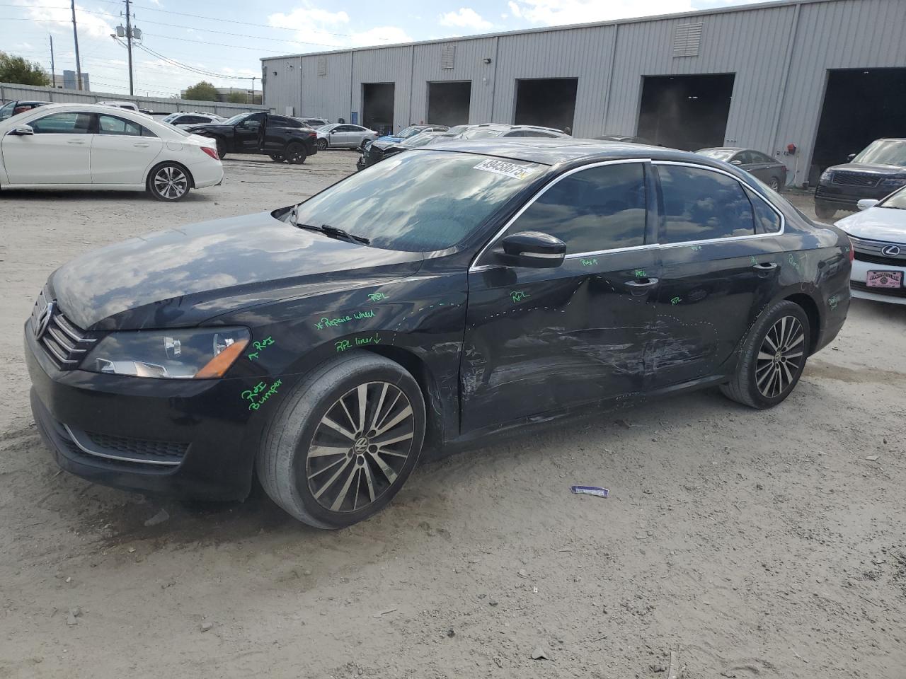 VOLKSWAGEN PASSAT SE 2014