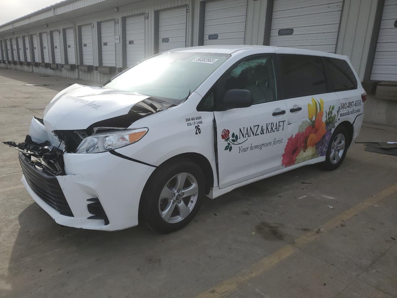 TOYOTA SIENNA 2019