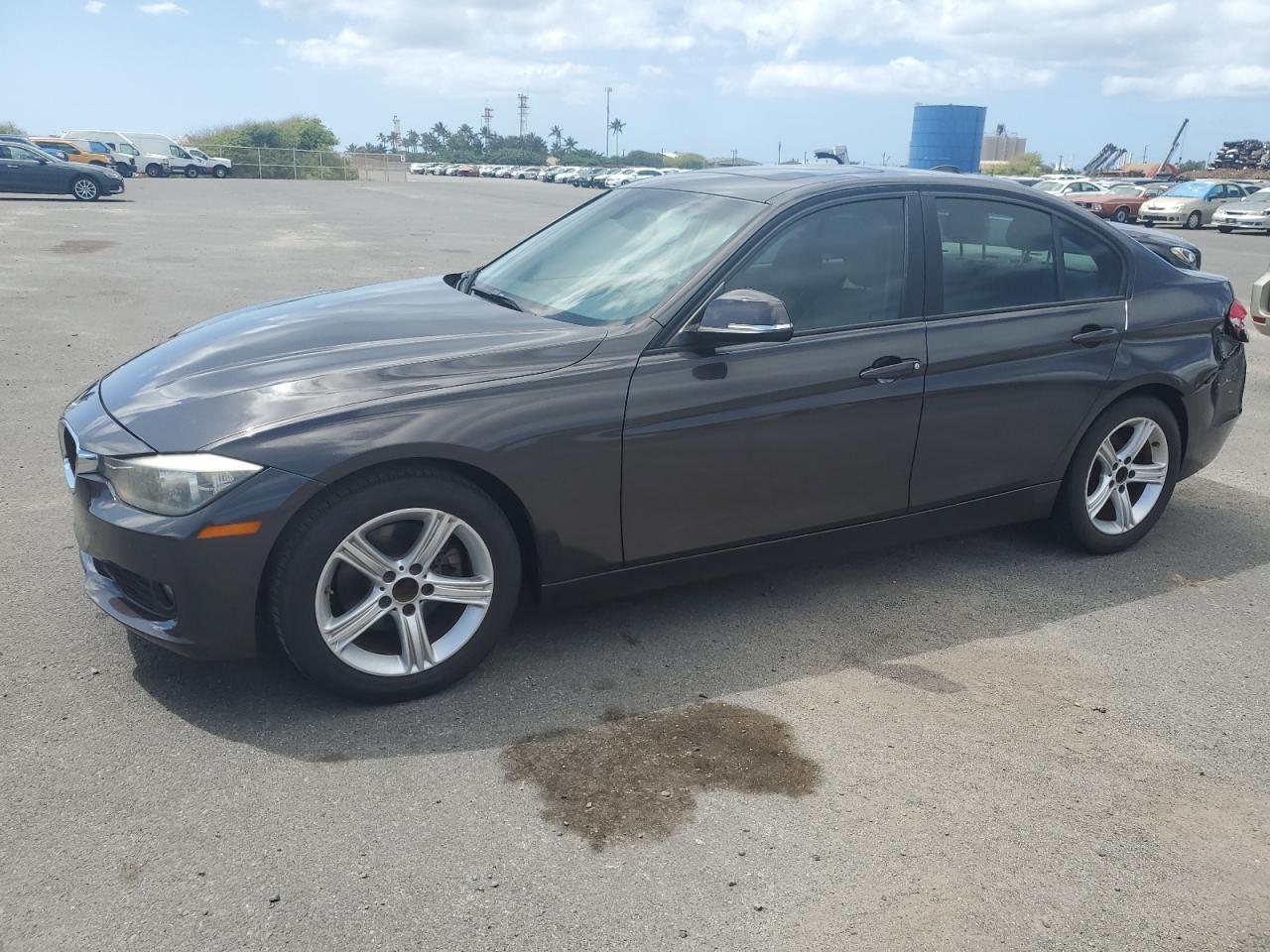 BMW 328 I 2013