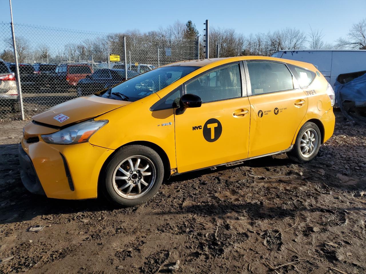 TOYOTA PRIUS V 2016