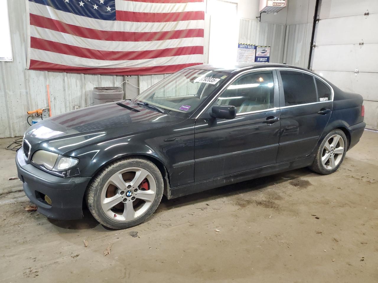 BMW 330 I 2004