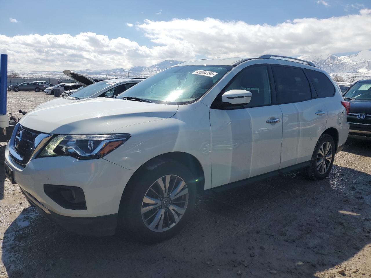 NISSAN PATHFINDER 2019