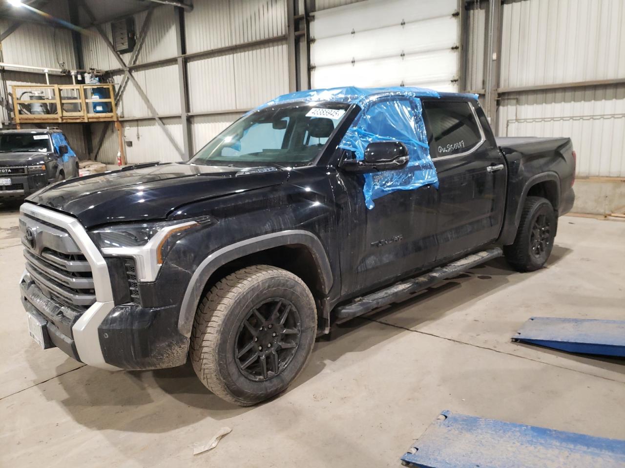 TOYOTA TUNDRA CRE 2023