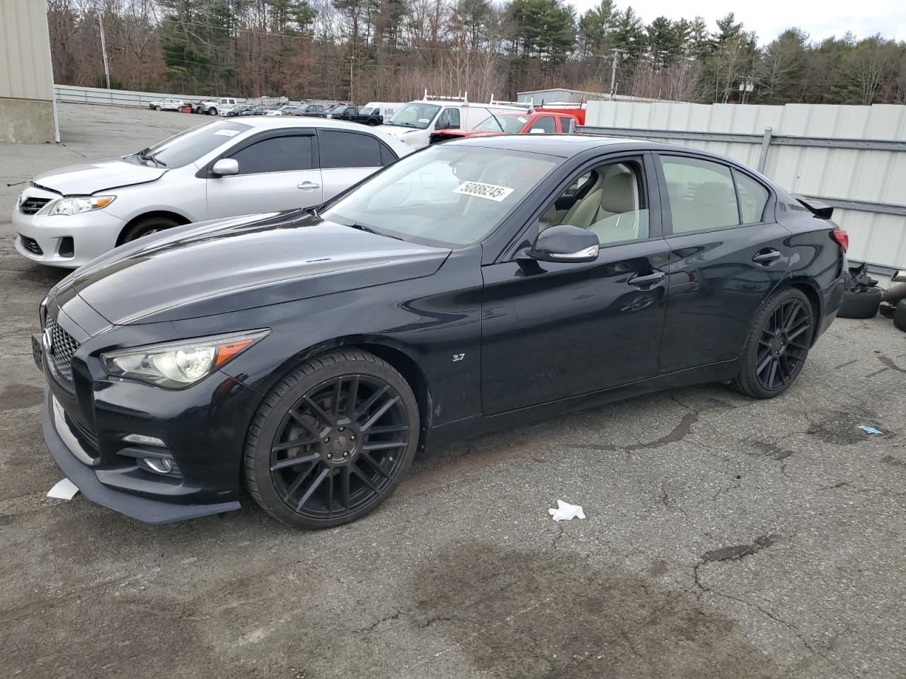 INFINITI Q50 BASE 2015